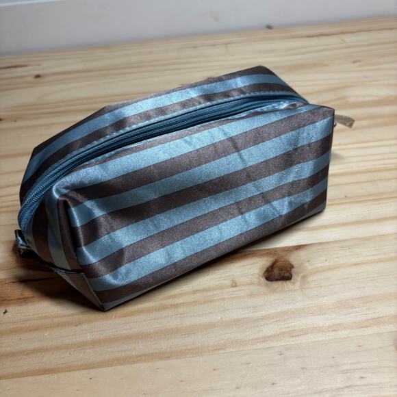 Jewell by Thirty One Uptown Mini Pouch Makeup Blue Black Stripe Zipper Shiny - Picture 3 of 10